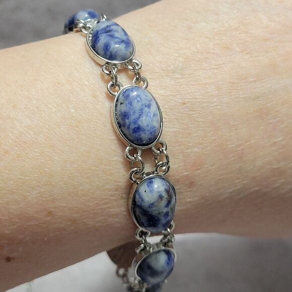 Sodalite Pendant Necklace, Bracelet, Earrings, and Ring - Picture 11 of 16